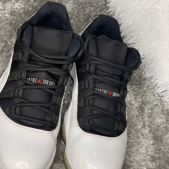 Jordan 11 “tuxedo” low size 13 - Picture 4 of 4